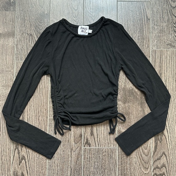 Princess Polly Tops - Princess Polly Cropped Long Sleeve